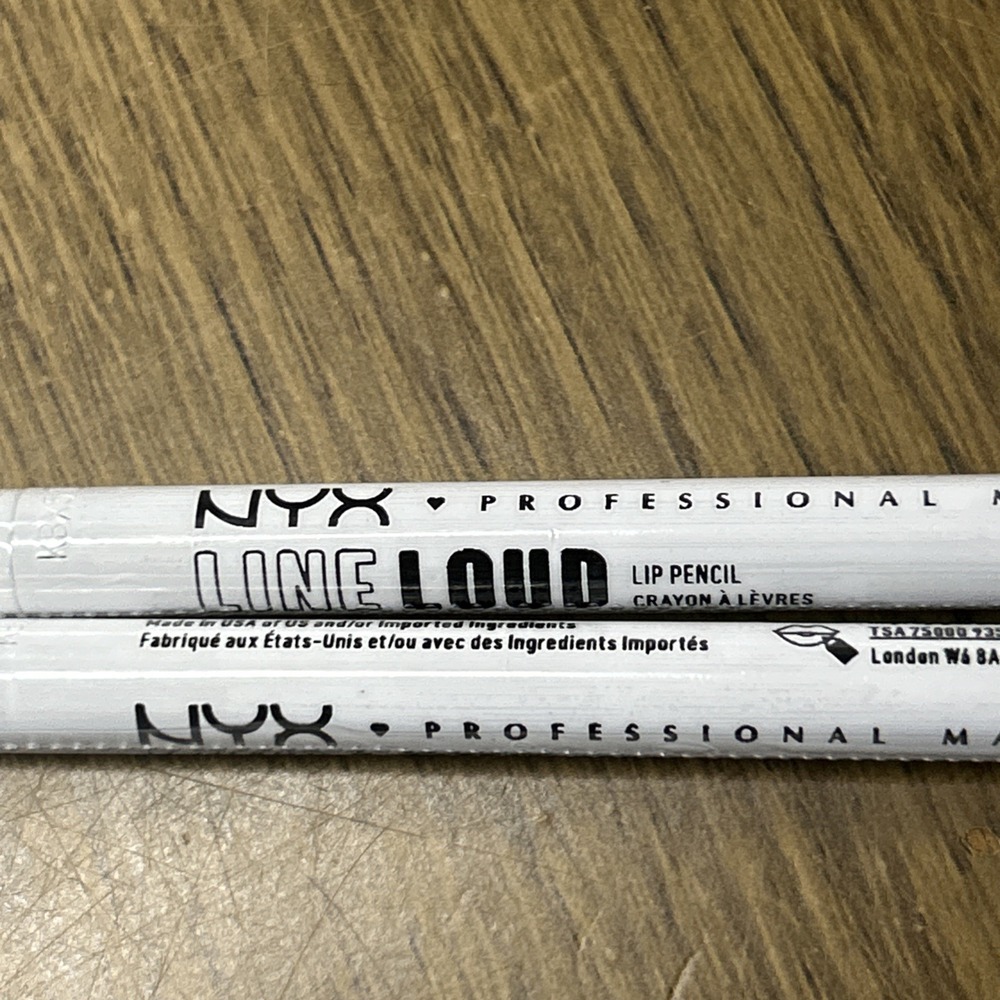 2 SEALED NYX Professional Make Up LINE LOUD LIP‎ PENCIL # LLLP01 GIMME DRAMA - Picture 2 of 4